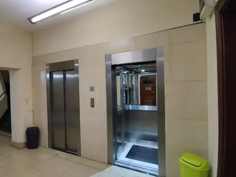 Oficina en Venta con 1 cochera