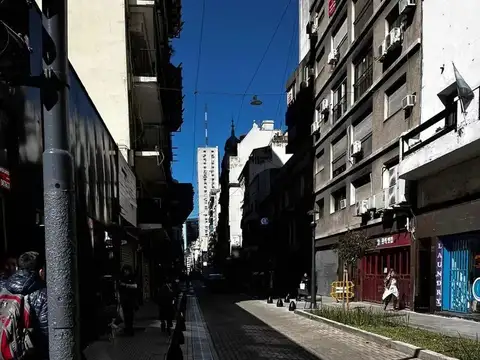 Cochera en venta - 10mts2 - San Nicolás