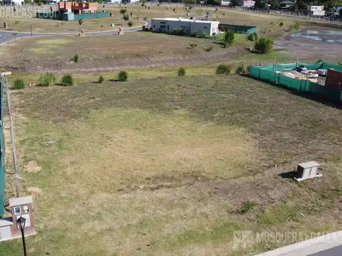 Terreno en Santa Sofia