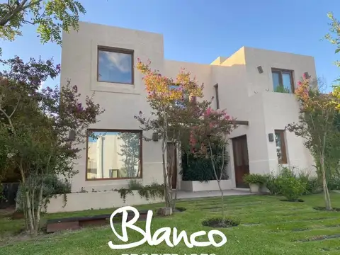 Casa  en Venta en Los Sauces, Nordelta, Tigre