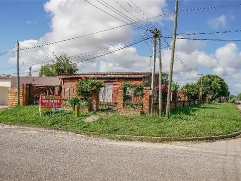 Interesante Esquina. Proyecte Rentas.