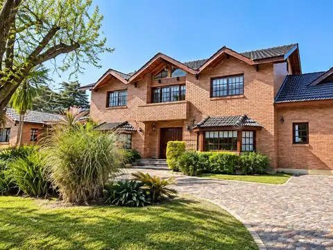Casa en Venta en Mapuche Country Club, USD 590.000