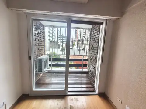Departamento en Alquiler en Belgrano Chico, $ 900.000