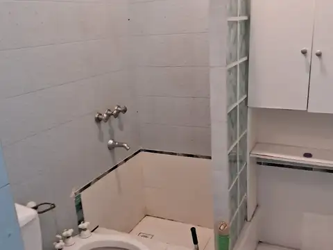 Casa en Alquiler en Quilmes Oeste, $ 550.000