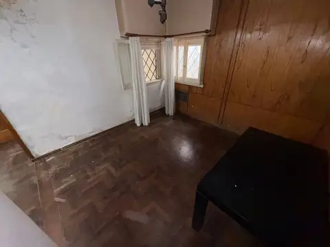 VENTA CASA BANFIELD+2DA CASA 2 FAMILIAS-INVERSION