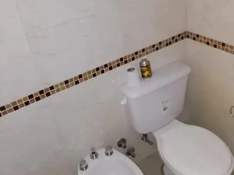 Departamento en Alquiler con 1 cochera