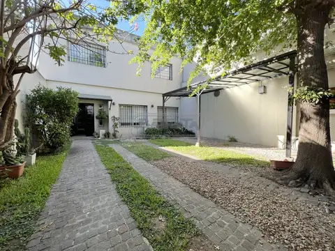 Casa en Venta en Villa Sarmiento, Partido de Morón