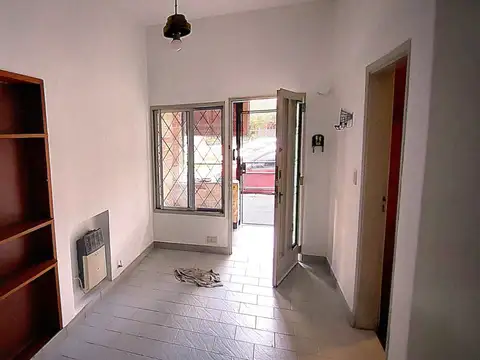 Depto Tipo Casa en Venta en Villa Martelli, USD 85.000