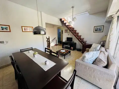 Depto Tipo Casa 4 ambientes con 1 baño