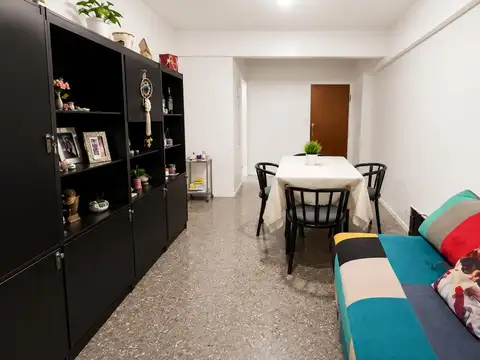 VENTA 3 ambientes contrafrente RETASADO