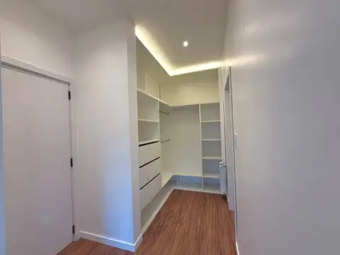Casa en Venta en Rosario, USD 295.000