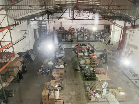 Alquiler Deposito Constitucion Mixtura 3 1000 mts Cub con oficinas