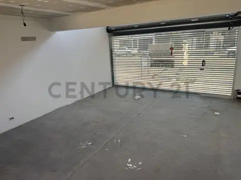 juan Agustin  Maza 1200, Piso 0