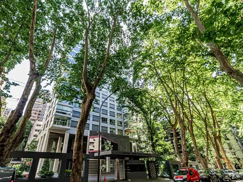 11 de Septiembre 1600  Town House semipiso en venta de 4 ambientes c/dep 2 cocheras