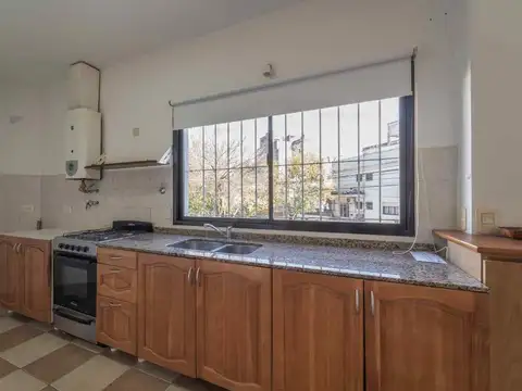 Depto Tipo Casa 2 ambientes con 1 baño