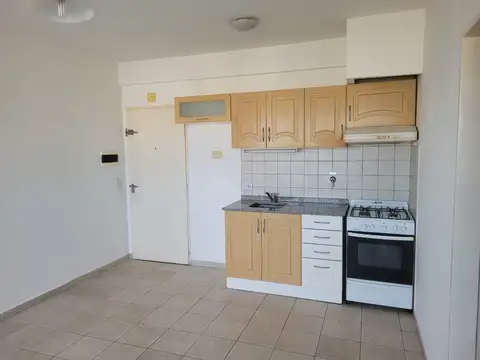 Departamento - Alquiler - Argentina, San Miguel - Av. Leon Gallardo 586