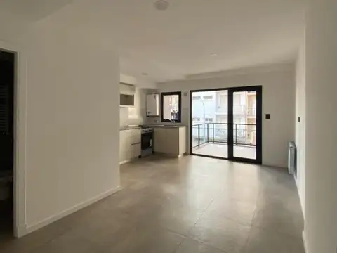 DEPARTAMENTO EN VENTA, 2 AMBIENTES CON BALCON TERRAZA ALDREY