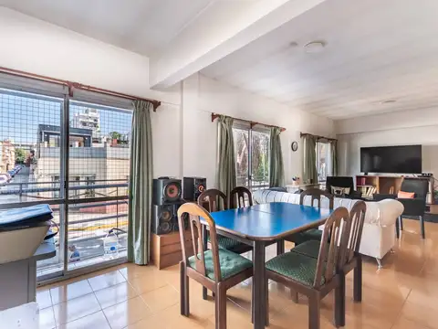 Depto Tipo Casa en Venta de 4 ambientes