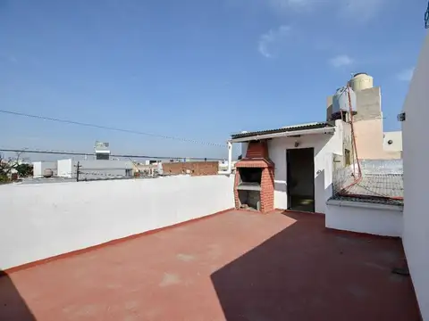 Depto Tipo Casa en Venta 47 años