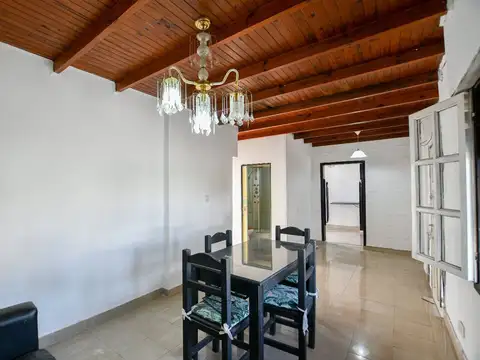 Depto Tipo Casa 2 ambientes con 1 baño