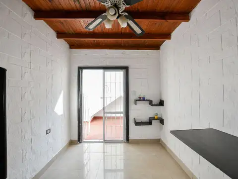 Depto Tipo Casa en Venta de 1 dormitorio