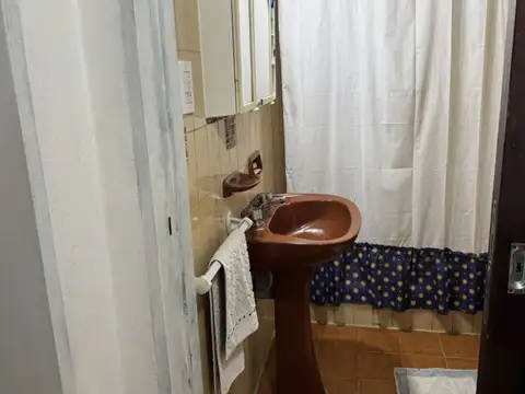 Depto Tipo Casa 3 ambientes con 1 baño