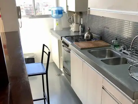 14 De Julio 1300, Piso 13