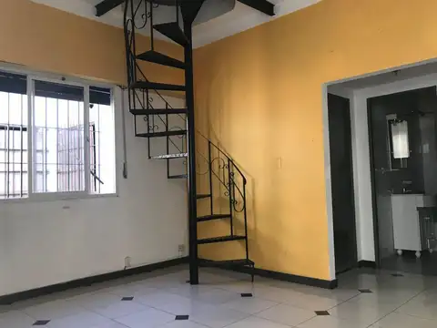 Depto Tipo Casa en Venta de 3 dormitorios