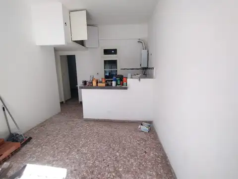 Vicente A. De Echevarría 5300, Piso P.B