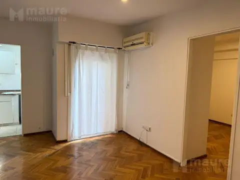 Alquiler de 2 ambientes con balcón piso octavo barrio Nuñez