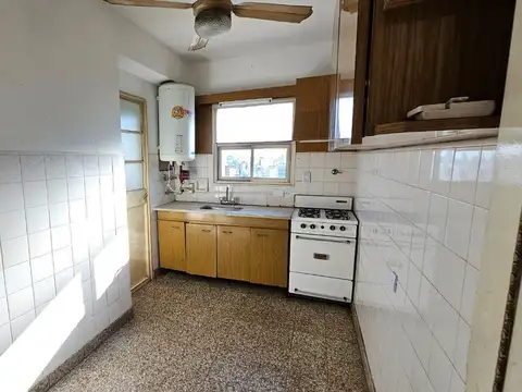 Departamento en Venta en Caballito Sur, USD 129.000