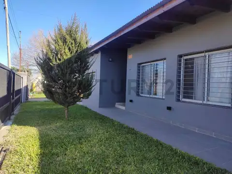 Las Rosas 800, Piso 0