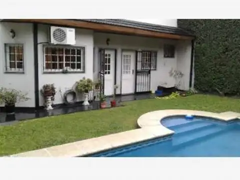 Casa en Venta en Villa Sarmiento, USD 280.000