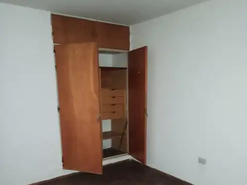 . Bº ALTOS DE VILLA CABRERA CHALET DE UNA PLANTA DE 3 DOR.