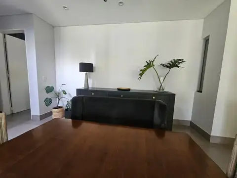 Casa en Alquiler de 4 dormitorios