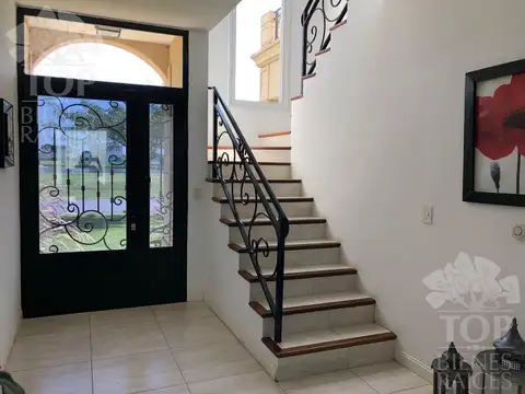 Casa en Alquiler de 4 dormitorios