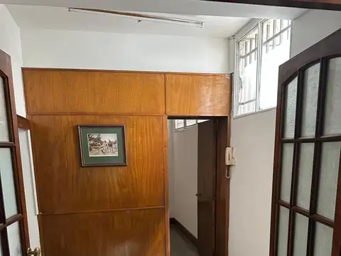 Oficina en Venta 56 años