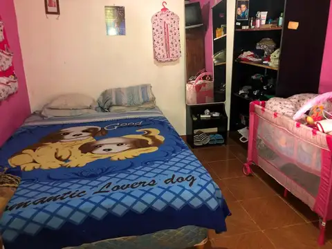 Casa 4 ambientes con 1 baño