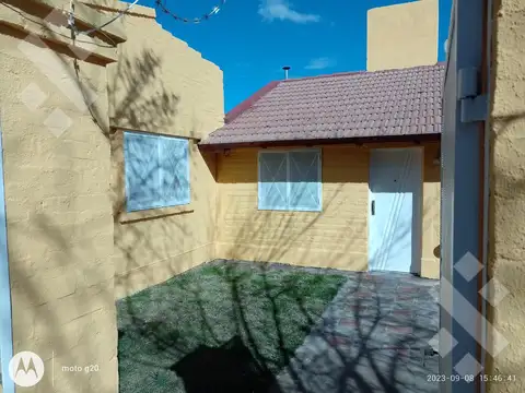 En Alquiler | Casa de 3 Dormitorios | Calle Albardón 4260 | Neuquén Capital