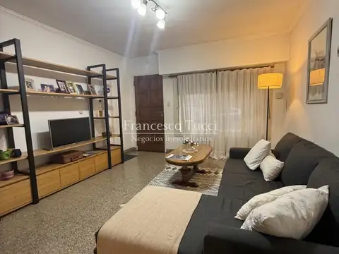 Casa en Venta en Centro De Lujan, USD 115.000