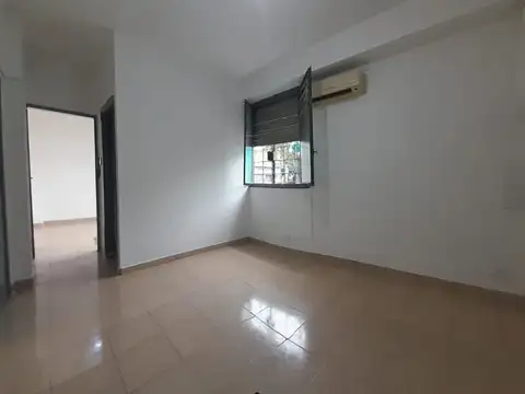 Departamento en Alquiler en Parque Patricios, $ 500.000