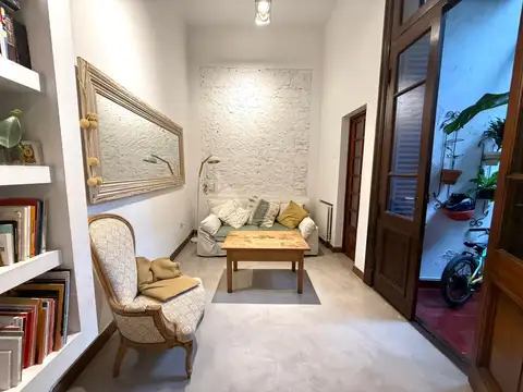 Depto Tipo Casa en Venta 8 años