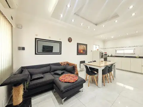 SENADOR PALLARES  al 1600