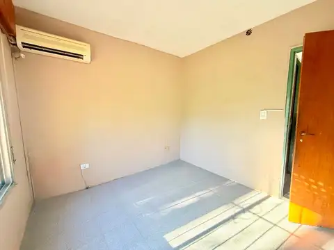 Depto Tipo Casa en Alquiler 24 años