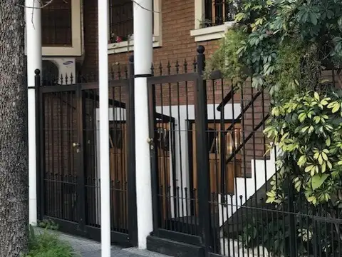 DUPLEX , CON GARAGE , DOS PATIOS , EXCELENTE UBICACION 