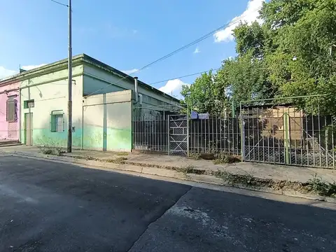 Las Acacias 3200