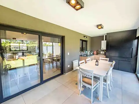 Casa en Venta 1 año