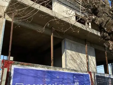 Departamento 6 ambientes con 8 baños