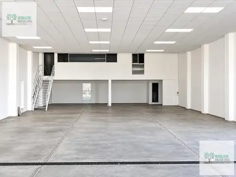 GALPÓN COMERCIAL / BASE OPERATIVA EN ALQUILER – SAN MARTÍN AL 2100, NEUQUÉN CAPITAL
