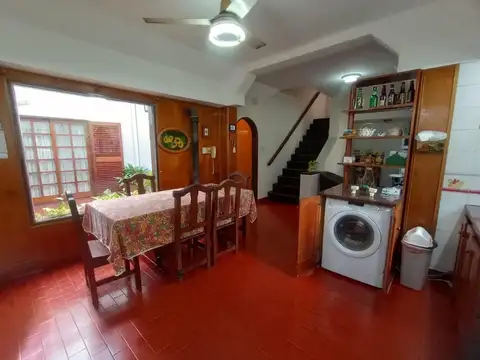 CASA 5 AMB. SOBRE LOTE DE 10 X 35
